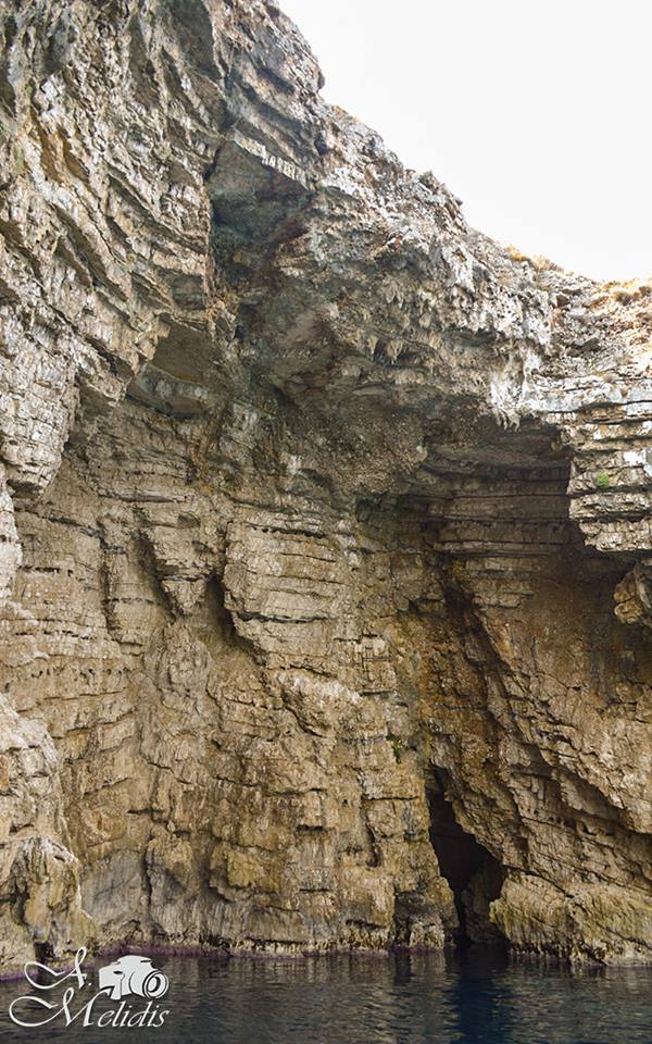 Το σπήλαιο Άκρα, Άγιος Ηλιόδωρος